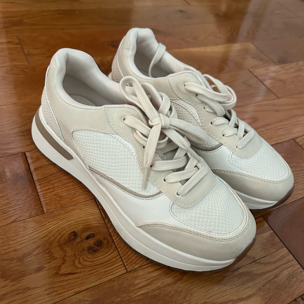 New Zara Sneakers